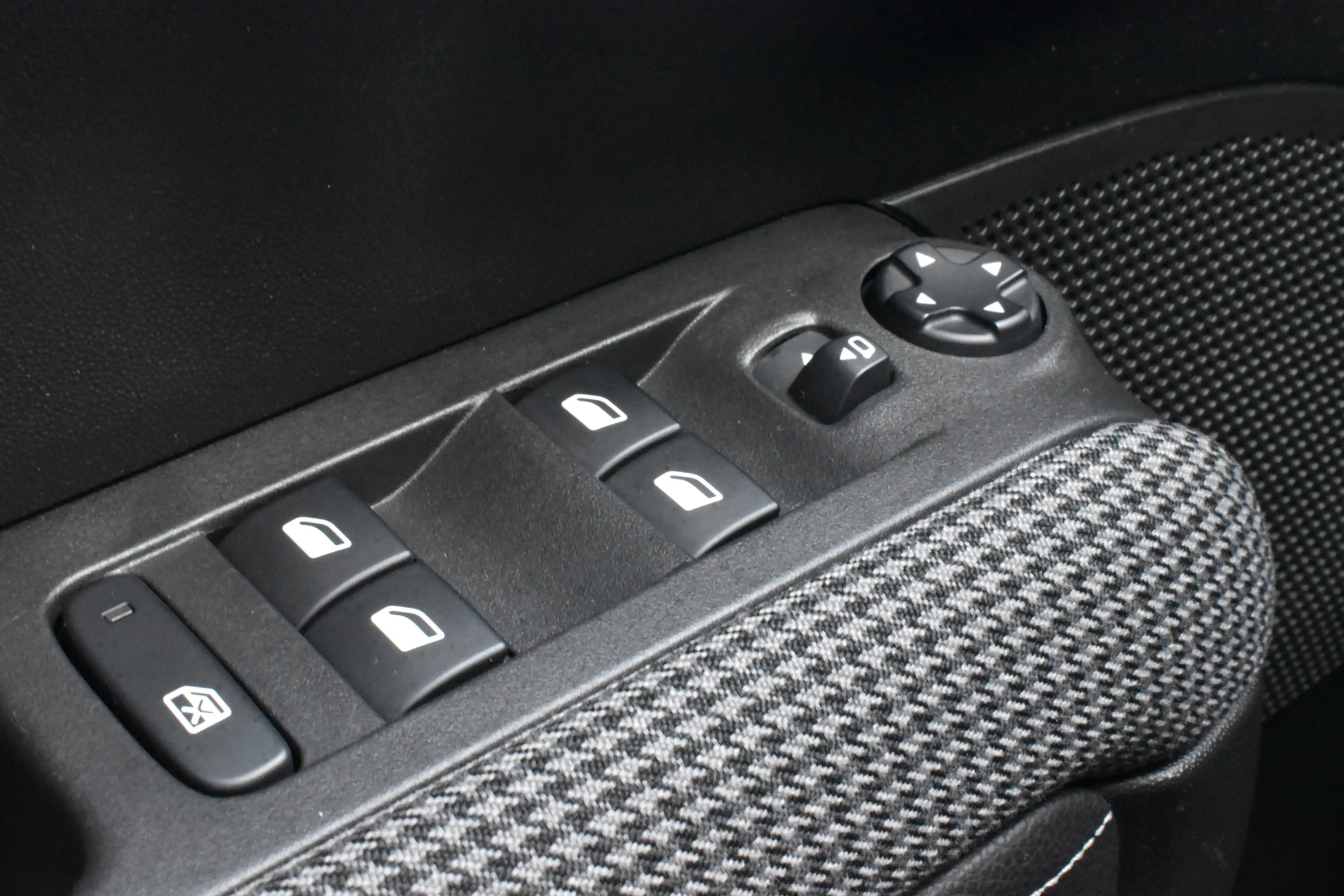 Citroen C3 Aircross PureTech 110 Shine Schuifdak | Leder | Navigatie | — photo 21