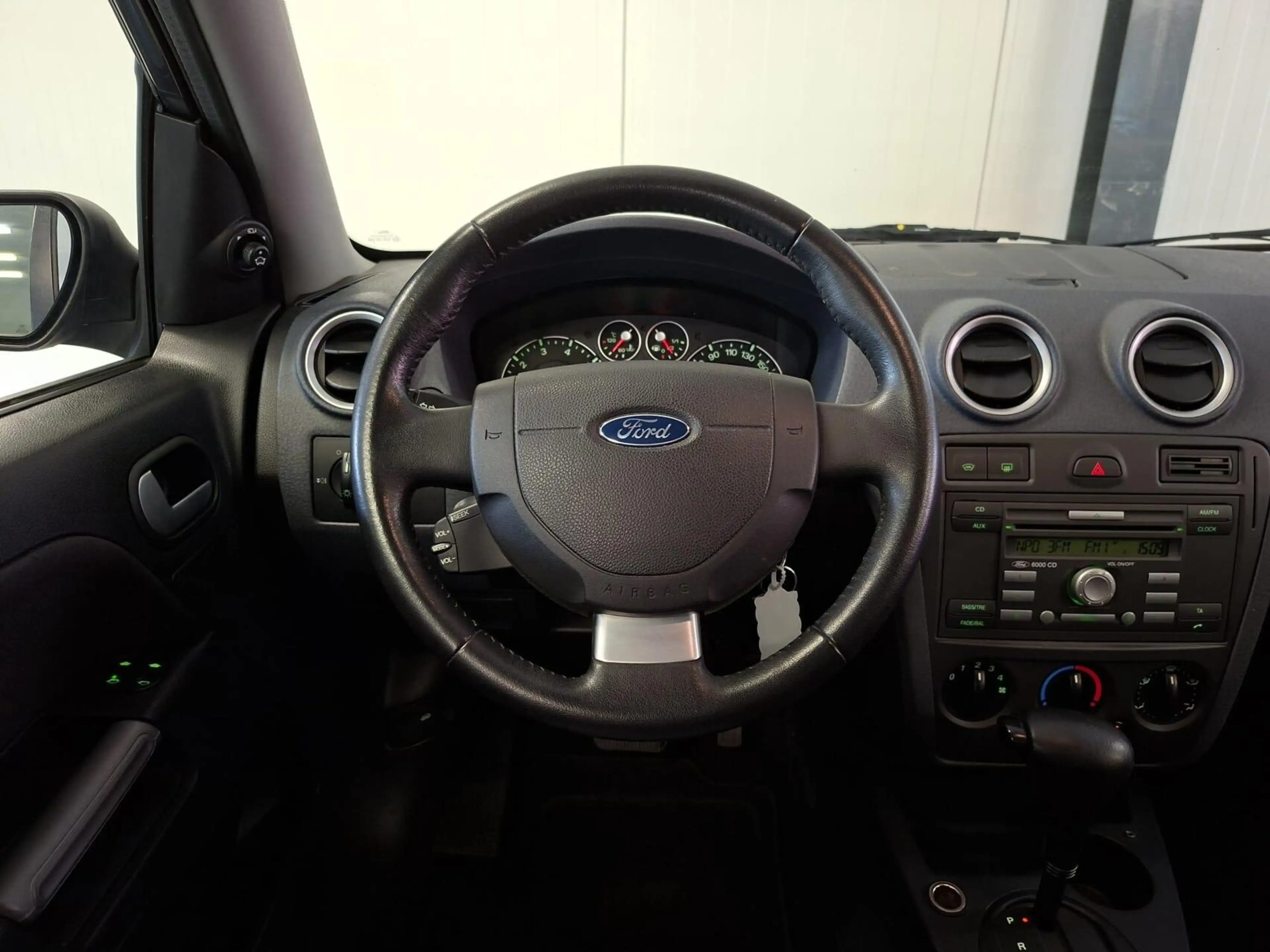 Ford Fusion 1.6-16V Futura Automaat (Org NL/Airco/Trekh/NAP) — photo 4