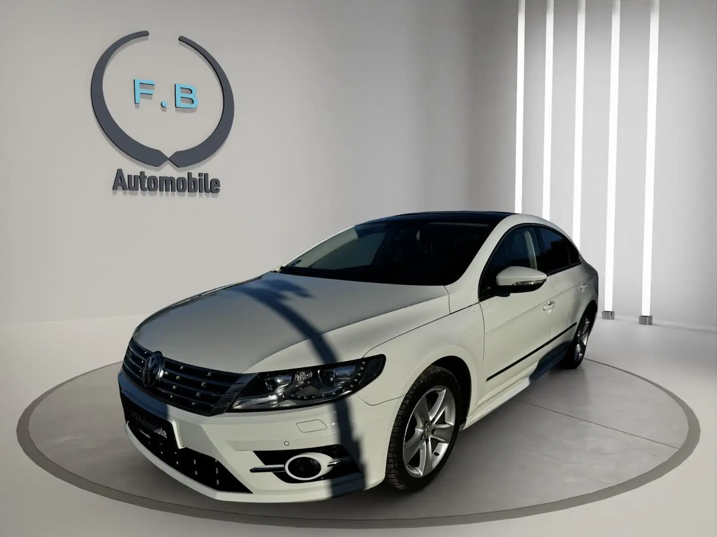 Volkswagen CC R-LINE BMT/RFK/KLIMA/PDC/PANO/UVM.. Blanc - 2