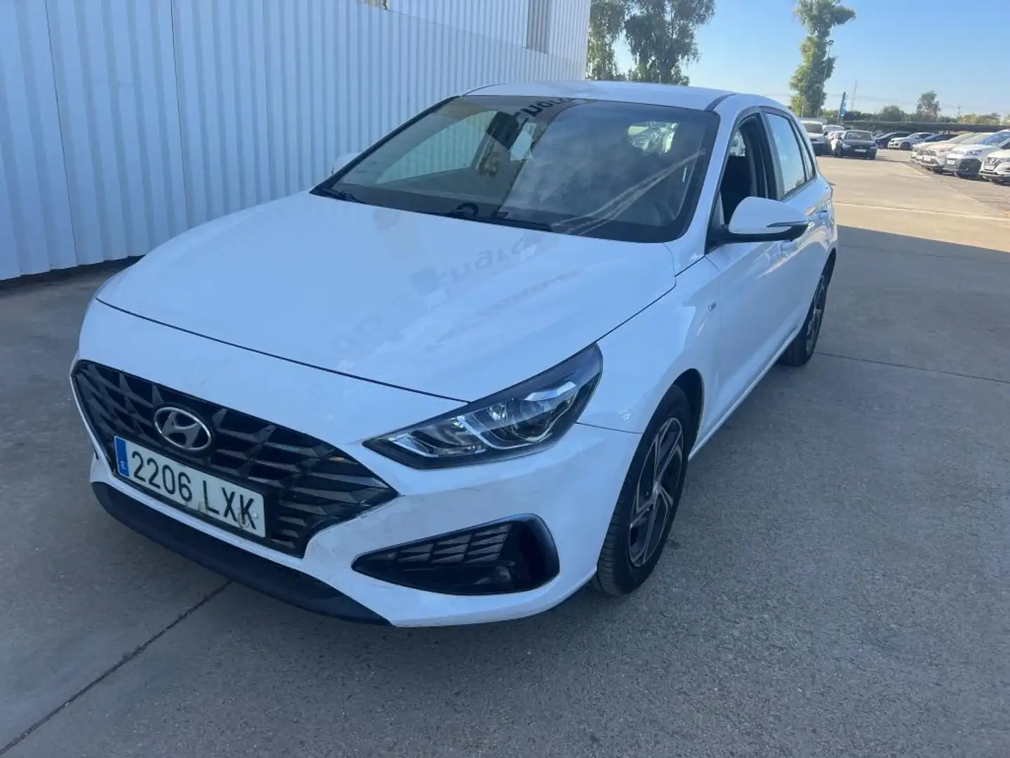 Hyundai i30 1.0 TGDI Klass 120 Weiß - 1