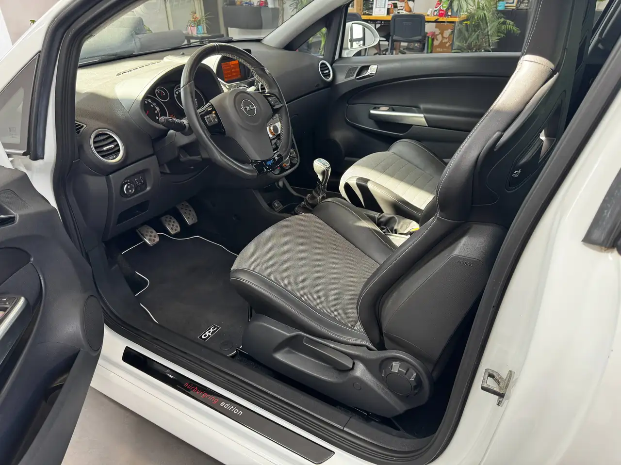 OPEL CORSA 3P 1.6 TURBO 250CH - OPC NURBURGRING EDITION - VOLANT EN CUIR - PACK SPORT