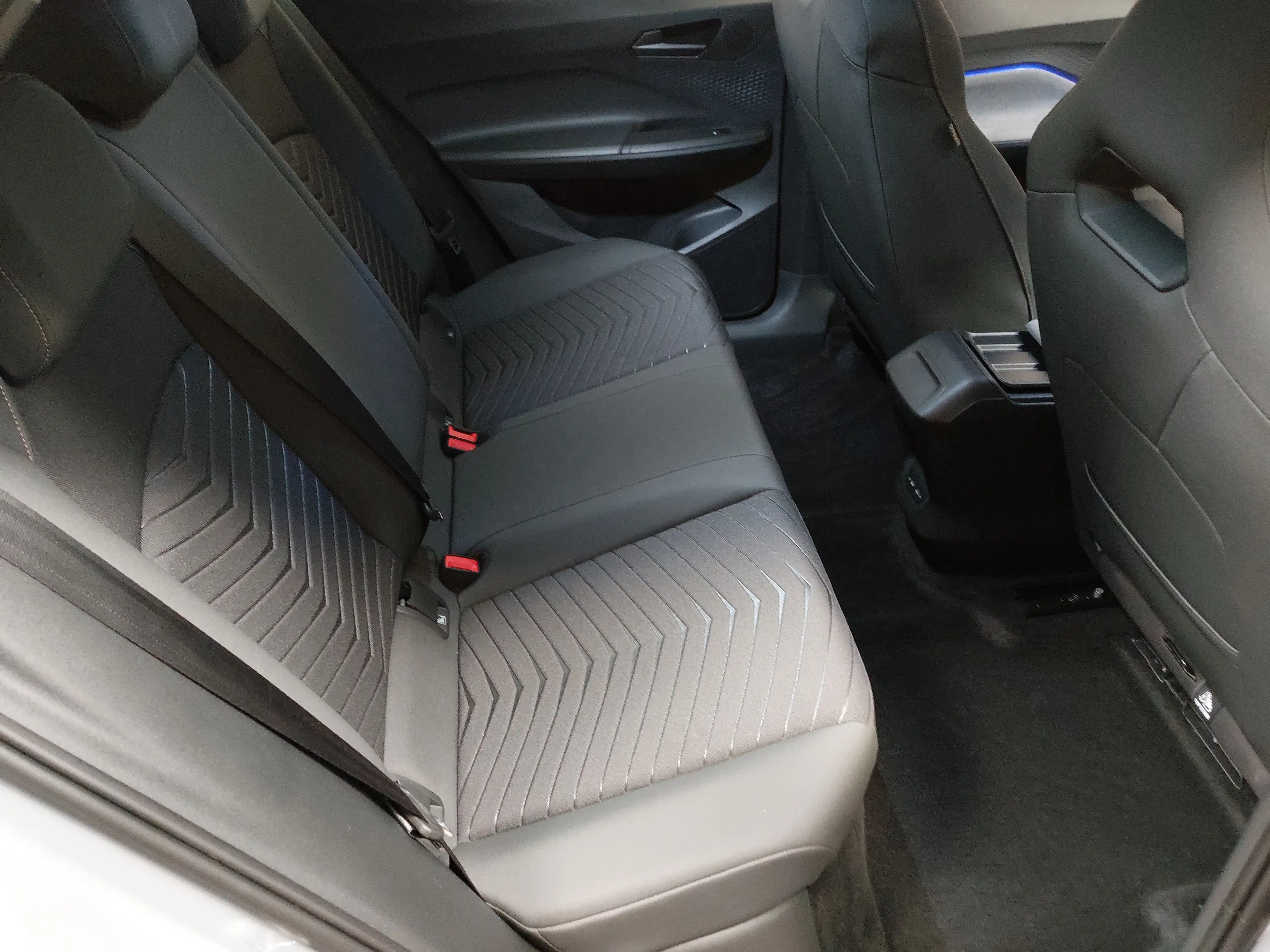 CUPRA Born — photo 12
