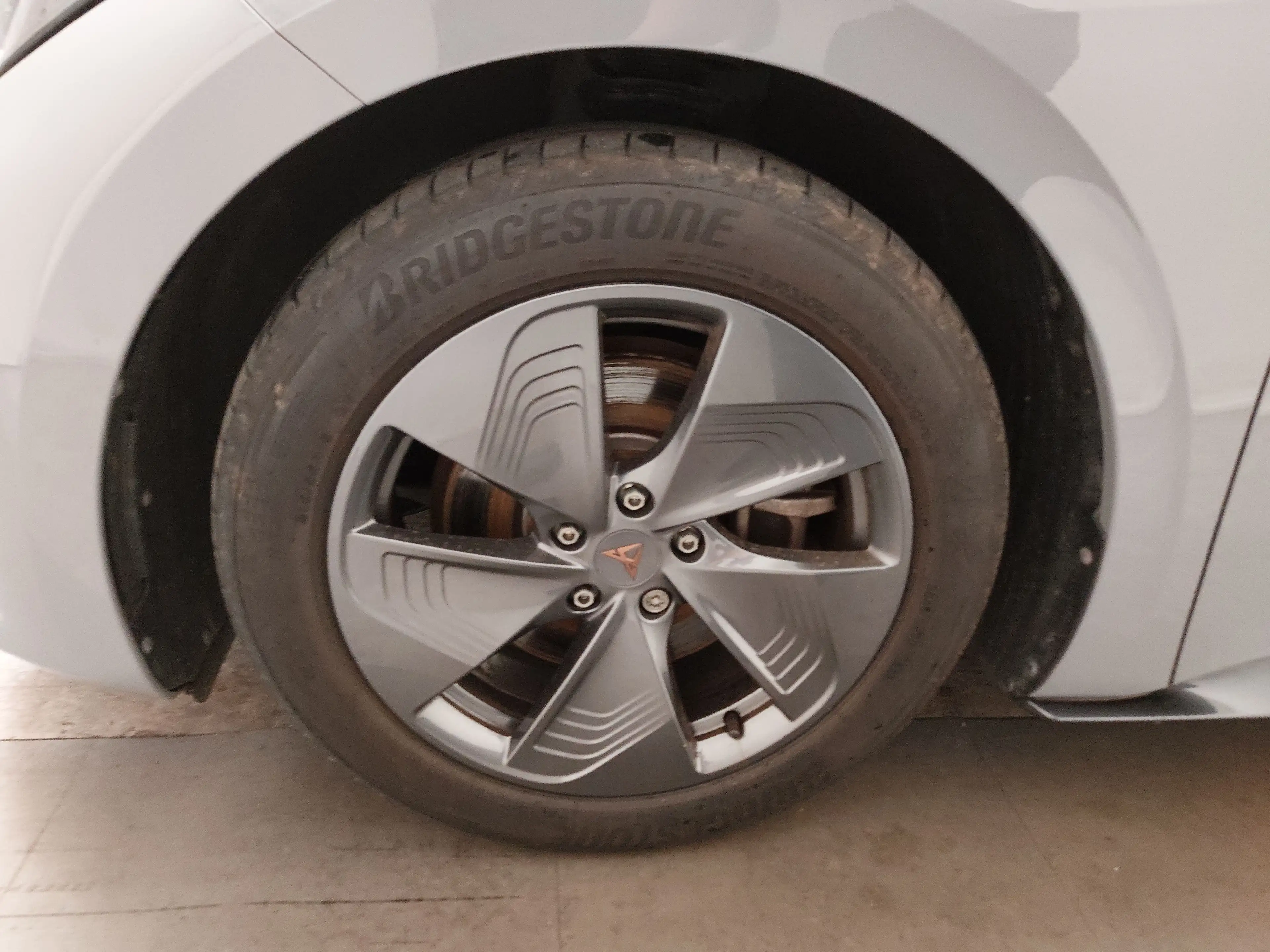 CUPRA Born — photo 8