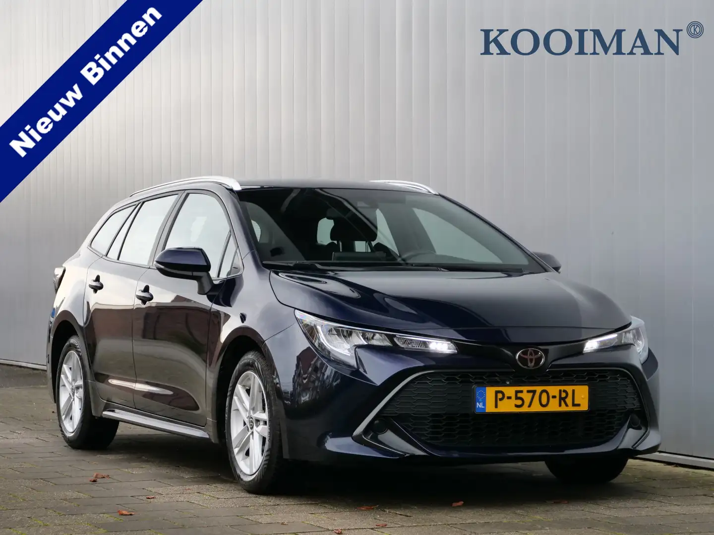 Toyota Corolla Touring Sports 1.2 Turbo Active 116 Pk Camera / DA Blauw - 1