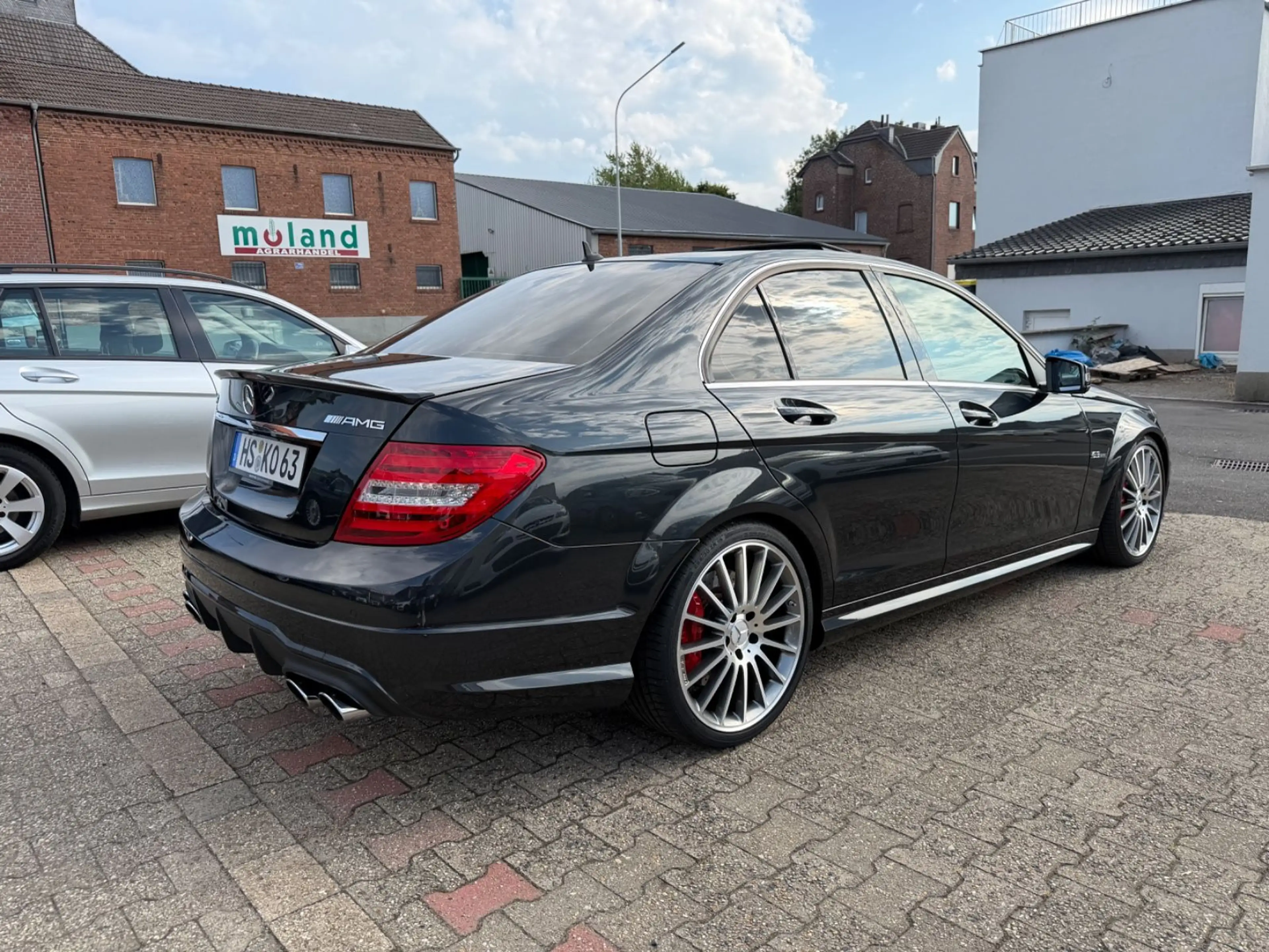 Mercedes-Benz C 63 AMG P-Package Sperrdiff Designo DEUTSCH — photo 5