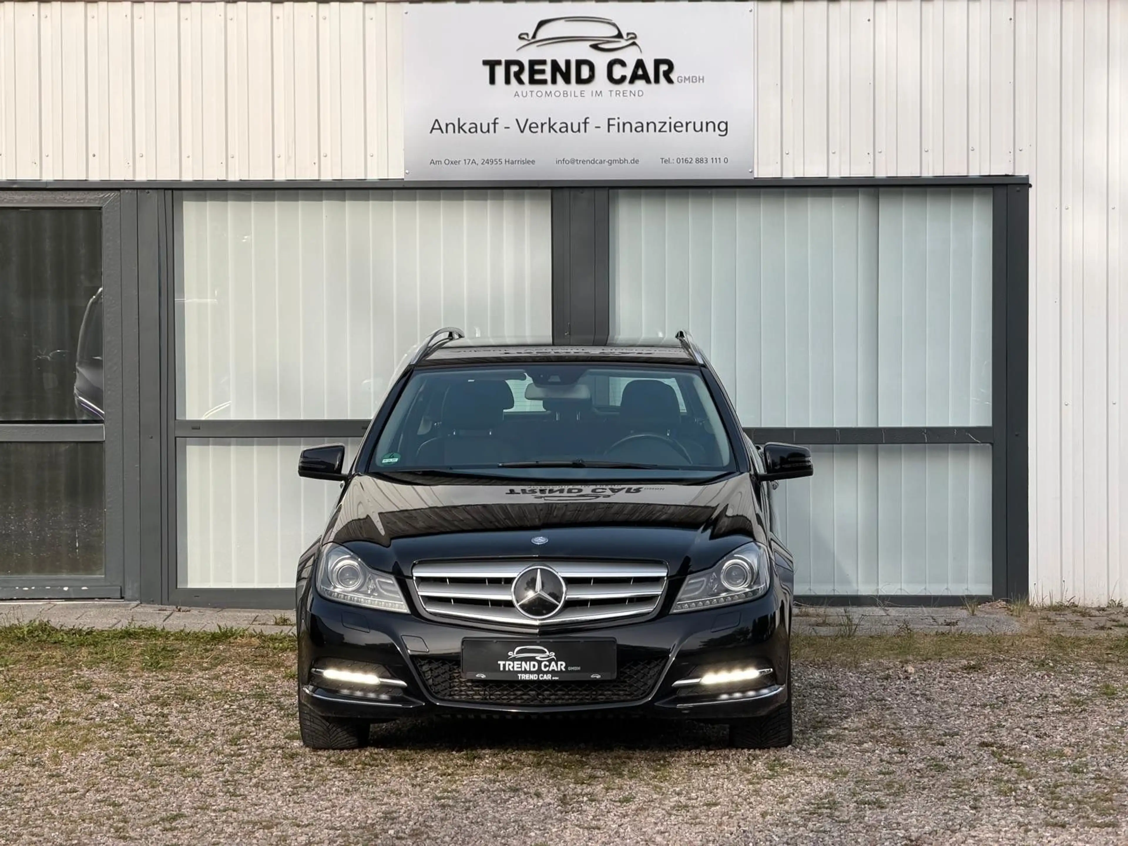 Mercedes-Benz C 250 AVANTGARDE BI XENON NAV LKA AEB — photo 2