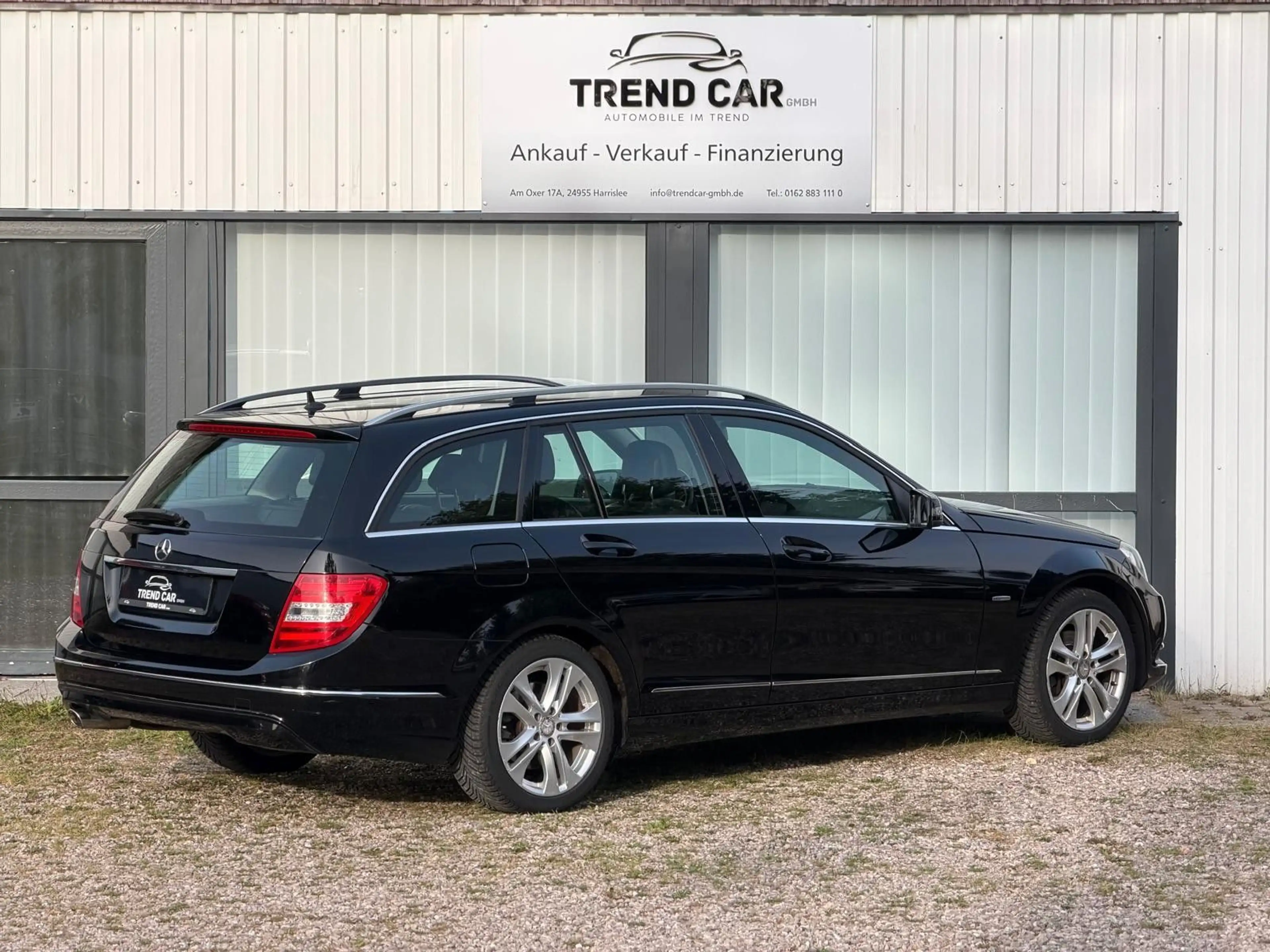 Mercedes-Benz C 250 AVANTGARDE BI XENON NAV LKA AEB — photo 6