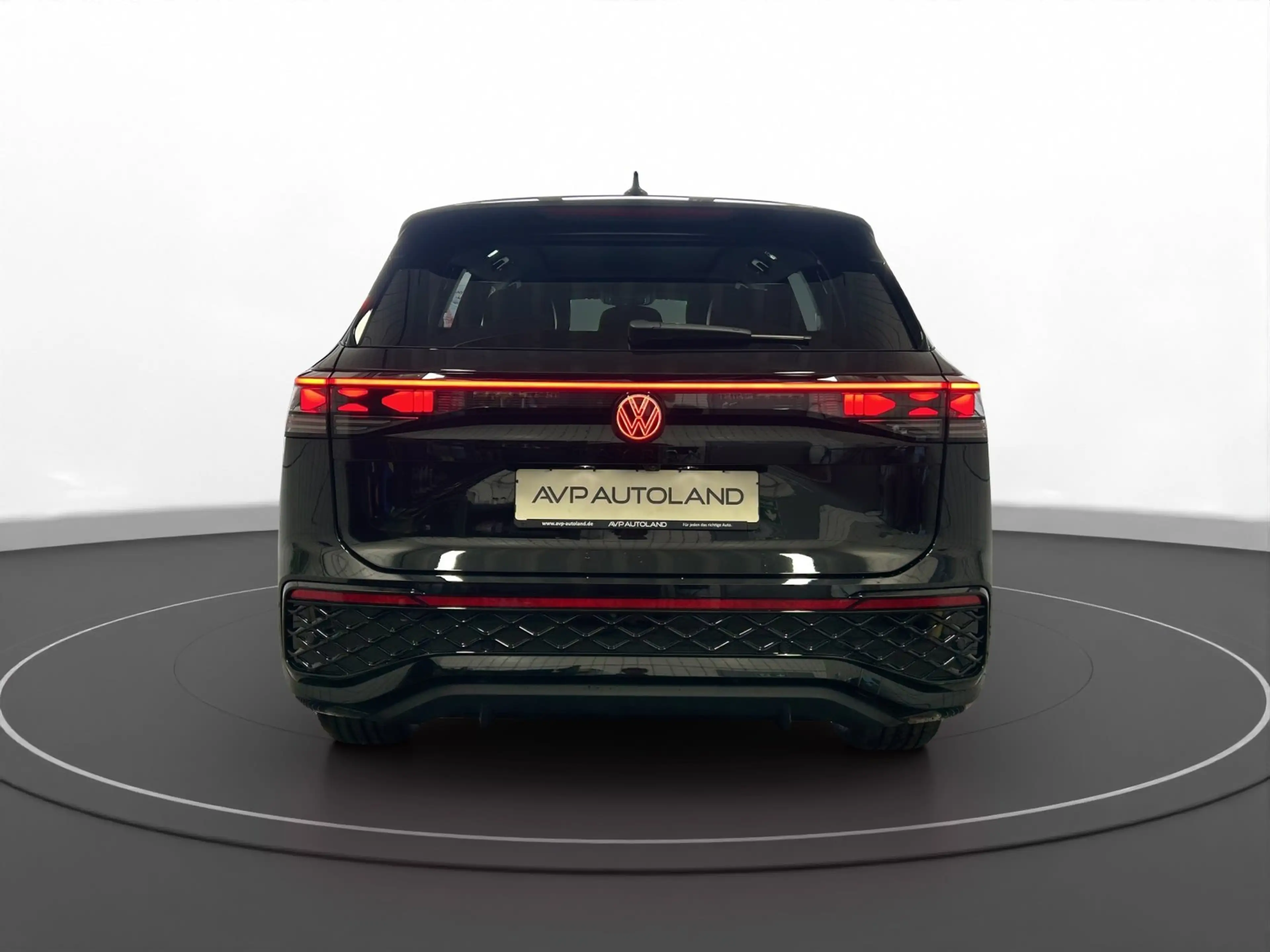 Volkswagen Tayron 2.0 TDI DSG 4MOTION R-Line BLACK STYLE | AHK | 7 S — photo 6