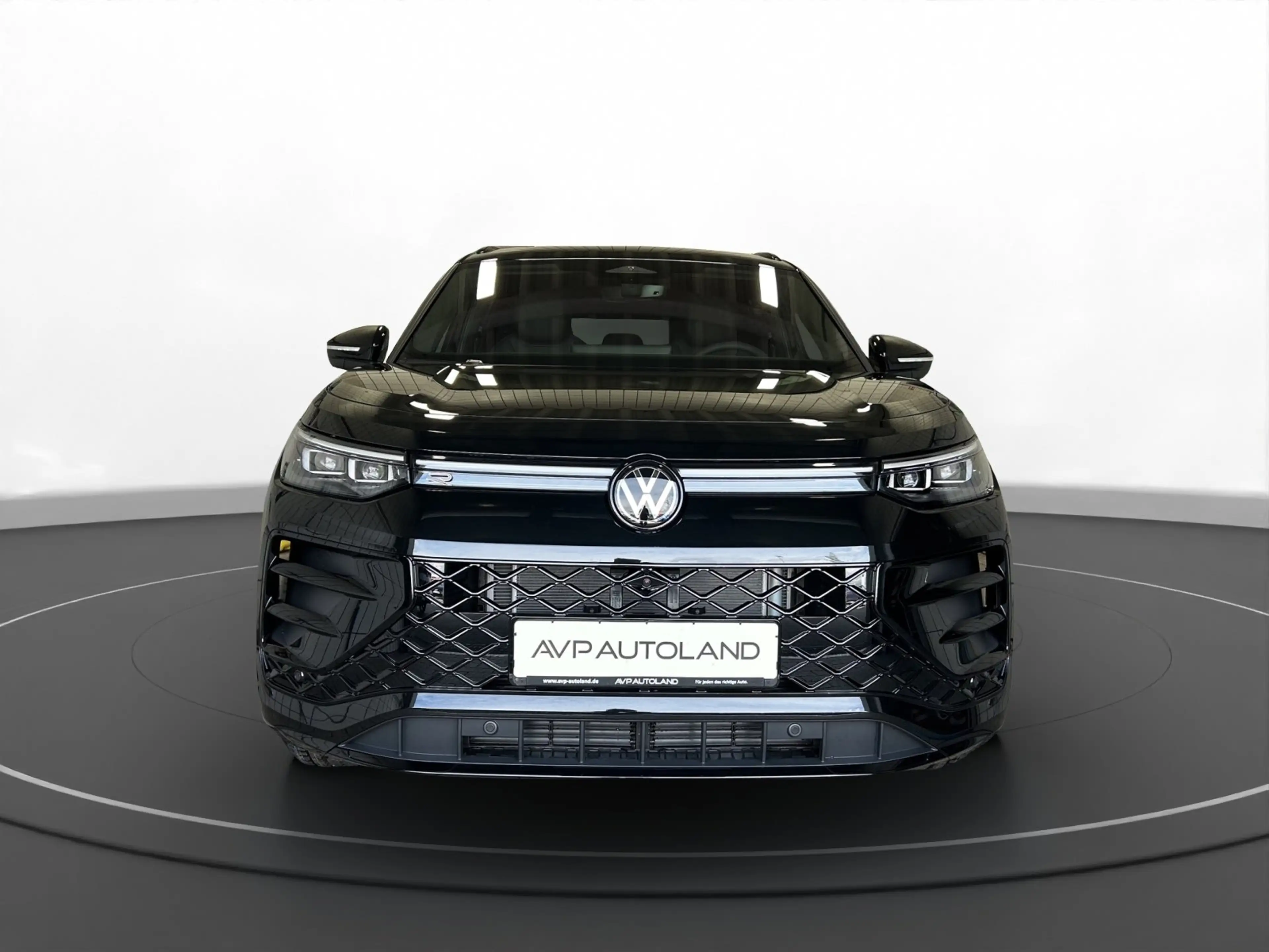 Volkswagen Tayron 2.0 TDI DSG 4MOTION R-Line BLACK STYLE | AHK | 7 S — photo 3