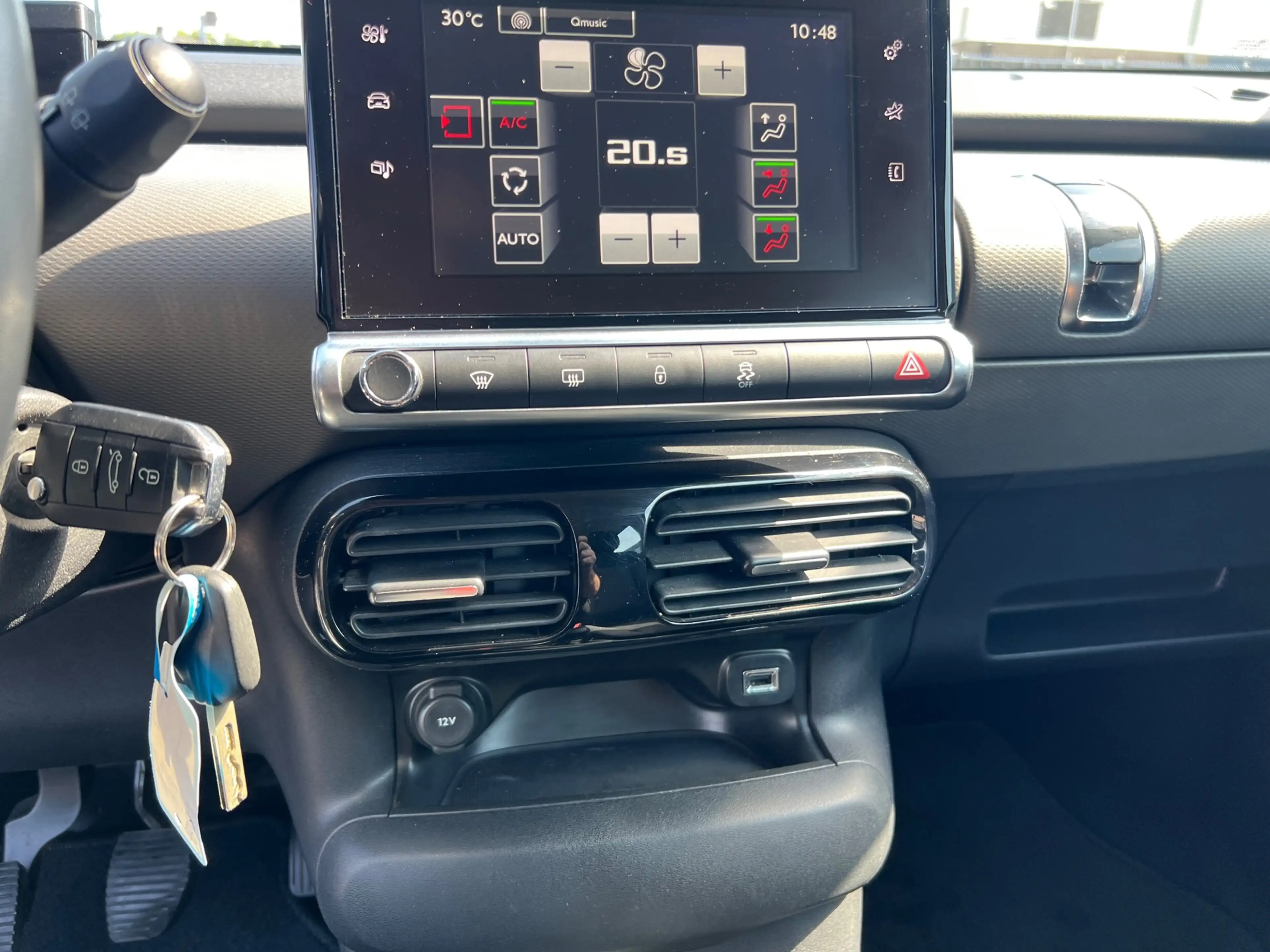 Citroen C4 Cactus 1.2 PureTech Business Plus — photo 11