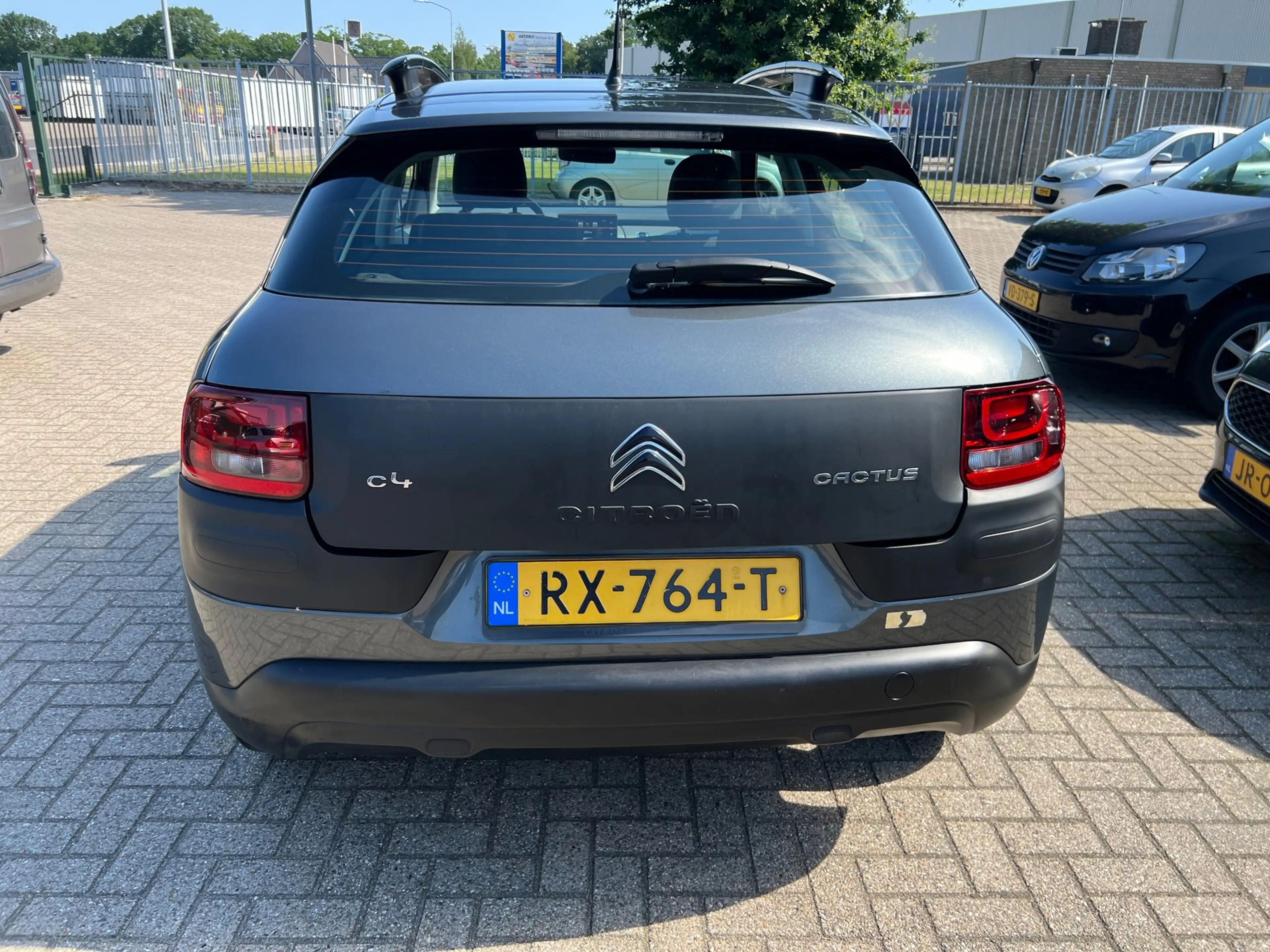 Citroen C4 Cactus 1.2 PureTech Business Plus — photo 6