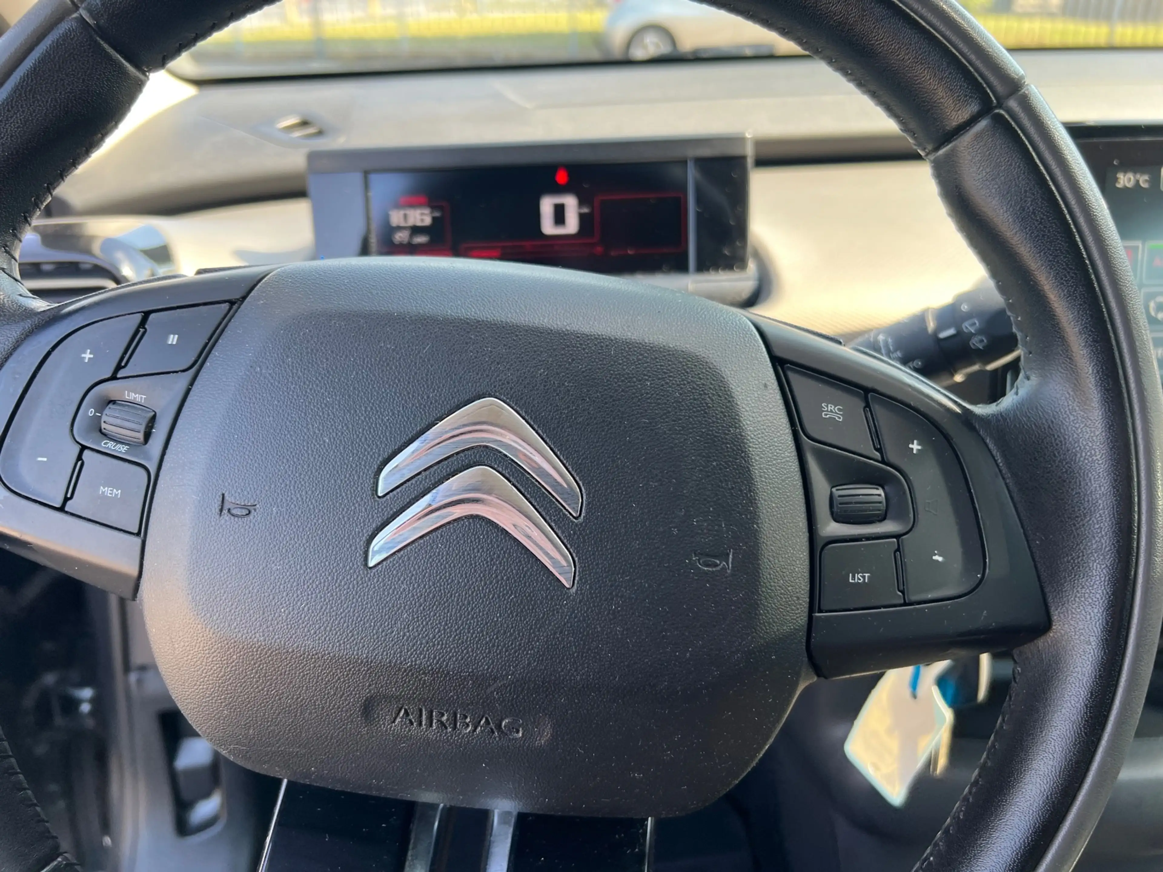 Citroen C4 Cactus 1.2 PureTech Business Plus — photo 13