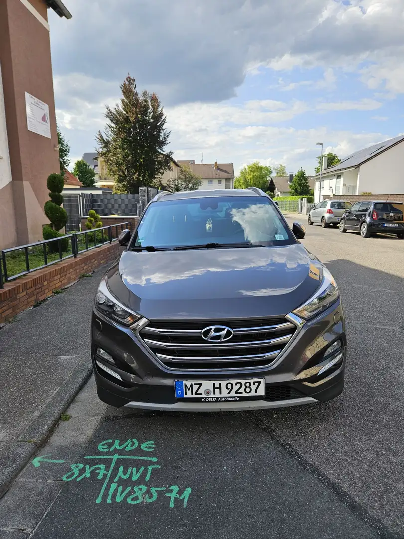 Hyundai TUCSON 1.6 Turbo 4WD DCT Premium Brun - 1