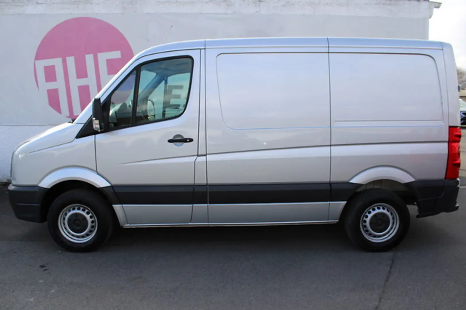 Volkswagen Crafter 30 2.0 TDI Kasten KR Standhz Klima Bott Argent - 2