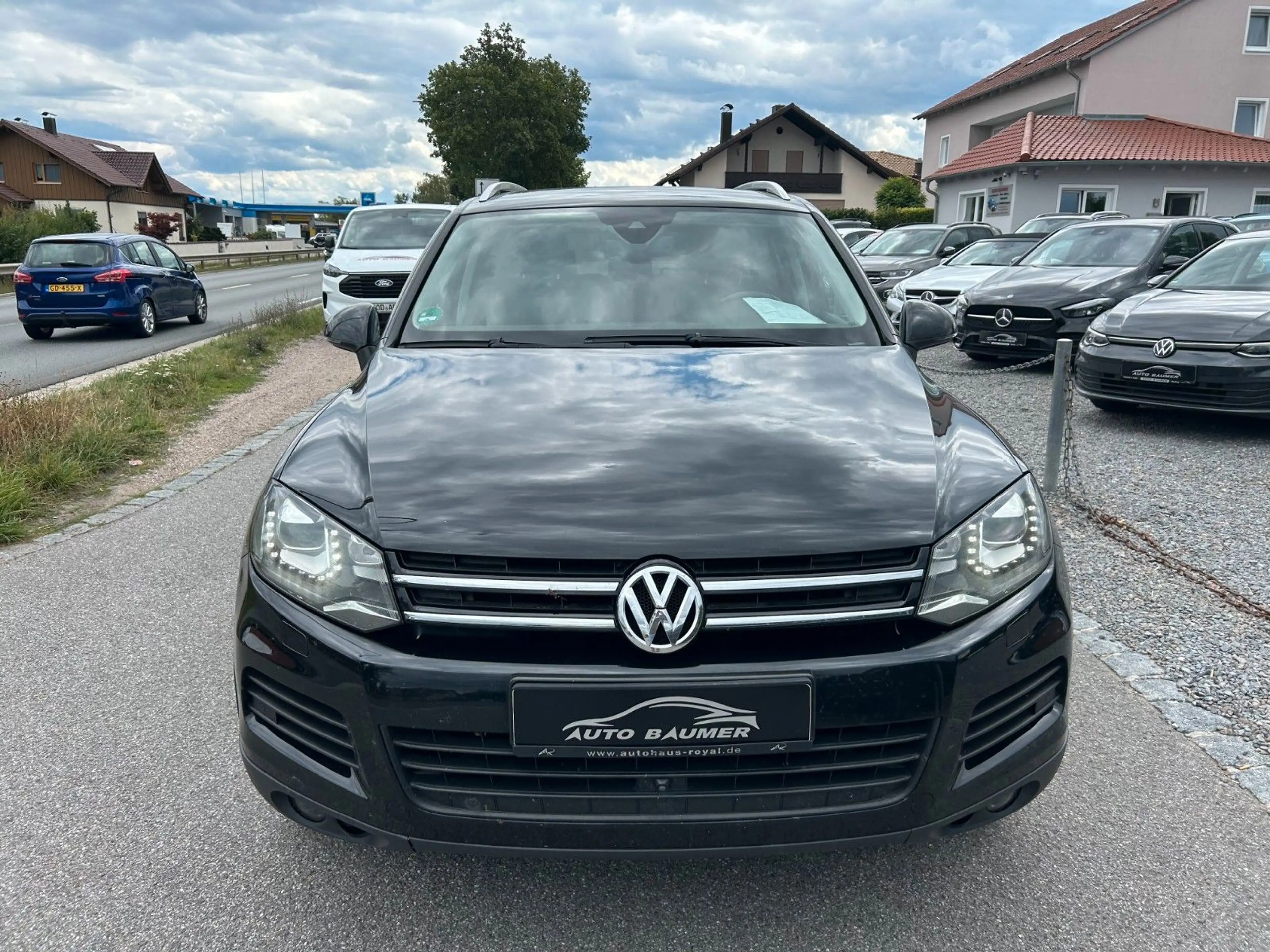 Volkswagen Touareg V6 TDI BMT — photo 2