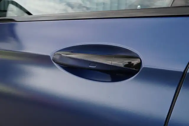 Mercedes-Benz E Class view 15