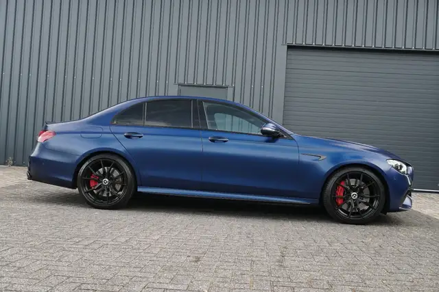 Mercedes-Benz E Class view 9