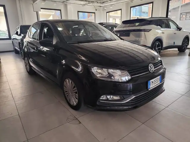 Volkswagen Polo view 3