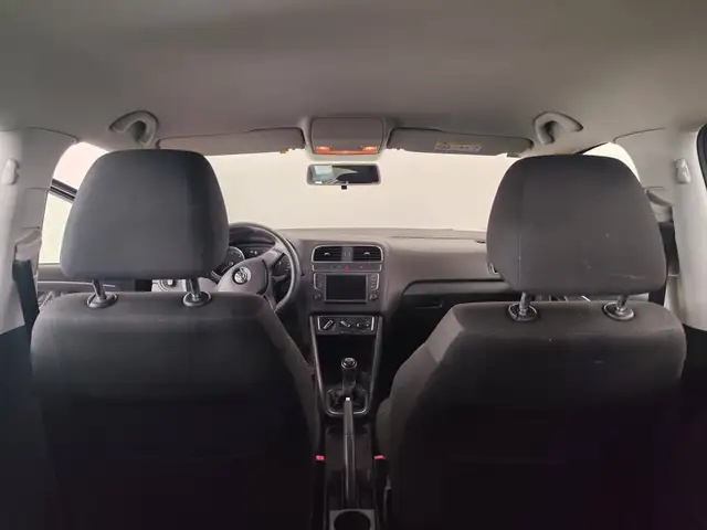 Volkswagen Polo view 8