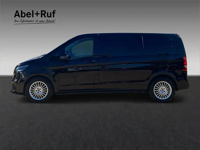 Mercedes-Benz V-Class view 5