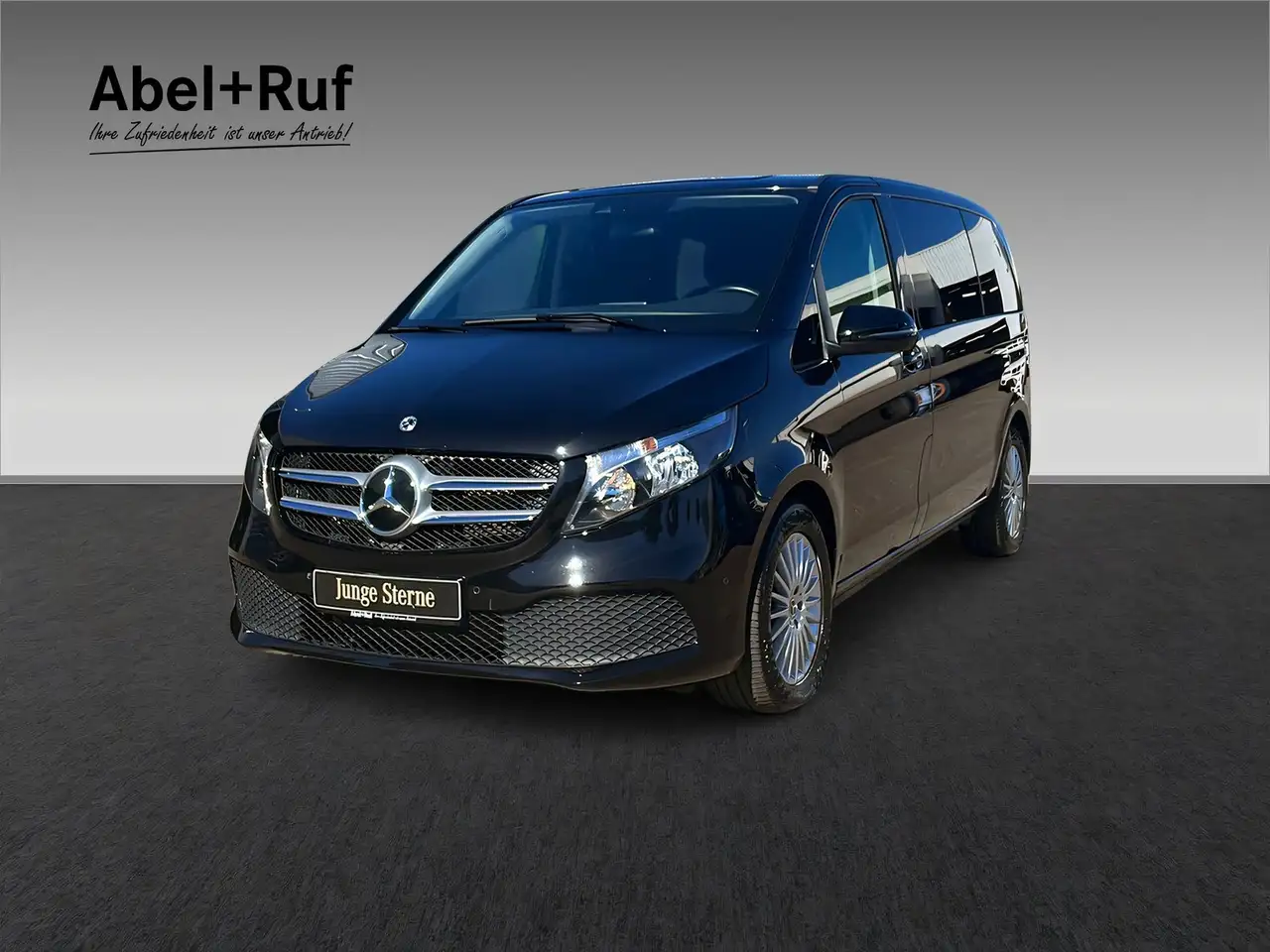 Mercedes-Benz V 220
