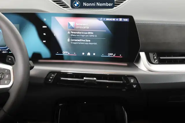 BMW X1 view 11
