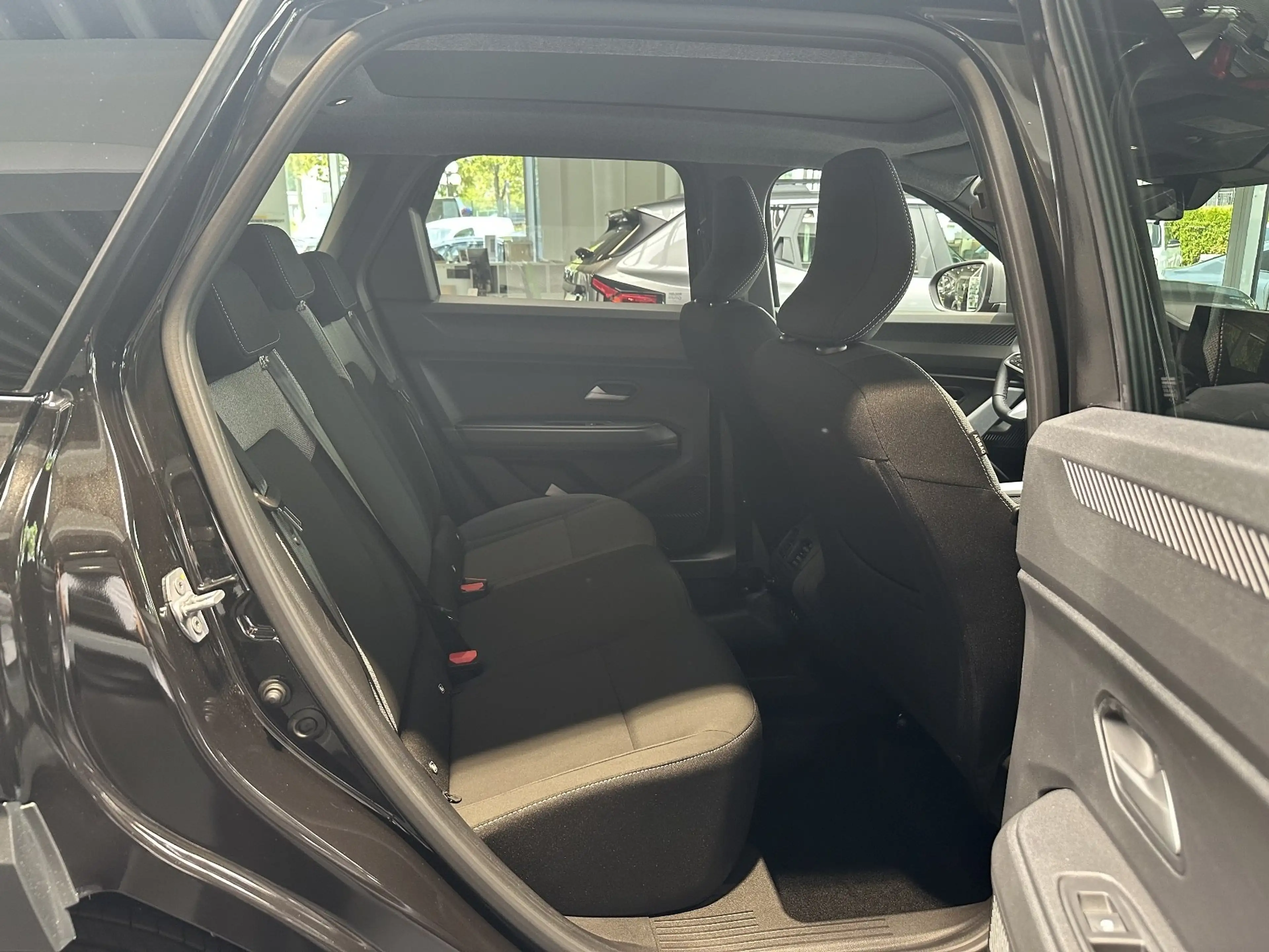Dacia Bigster Journey Hybrid-G 150 PS 4x4 — photo 13