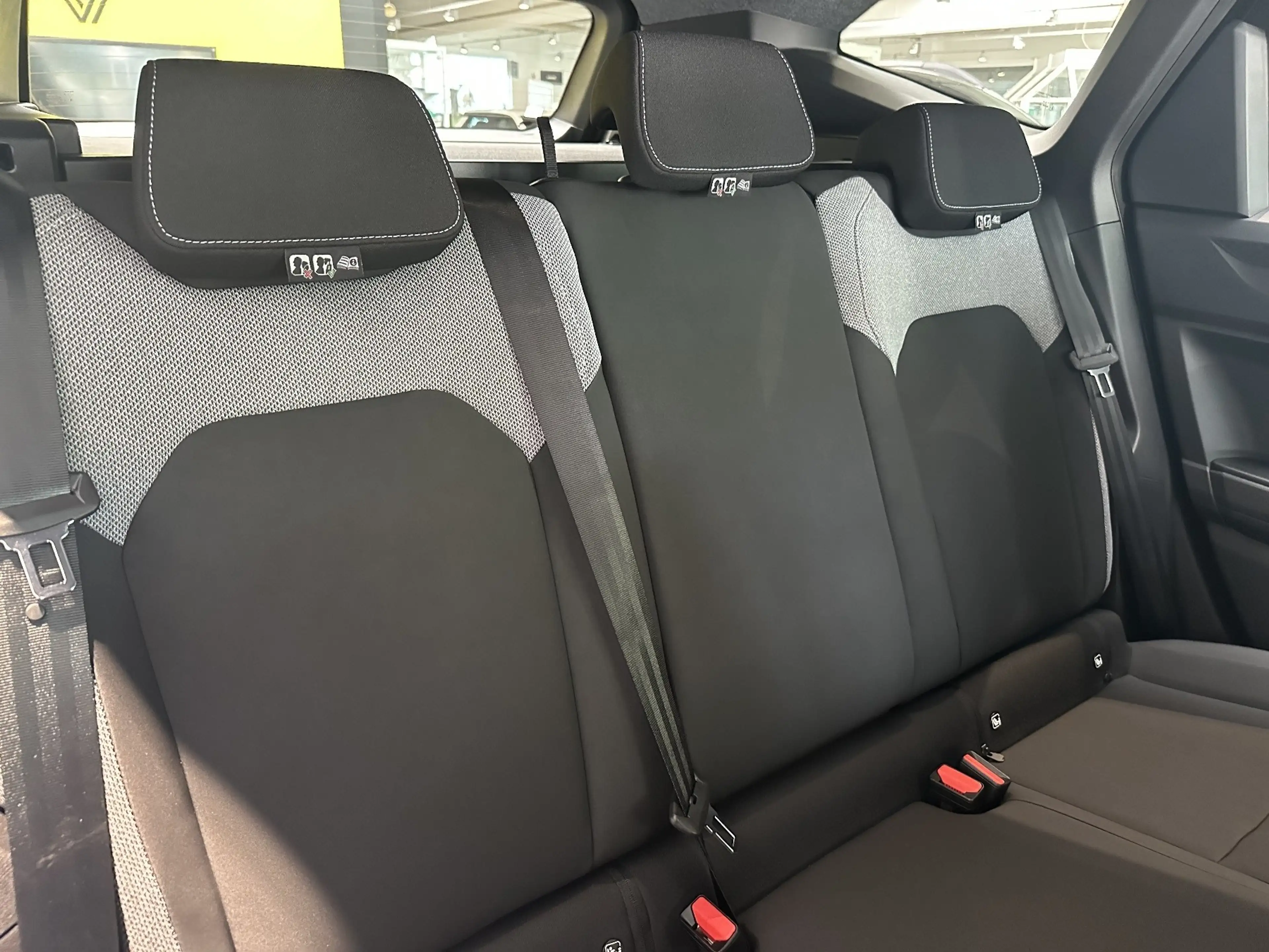 Dacia Bigster Journey Hybrid-G 150 PS 4x4 — photo 14
