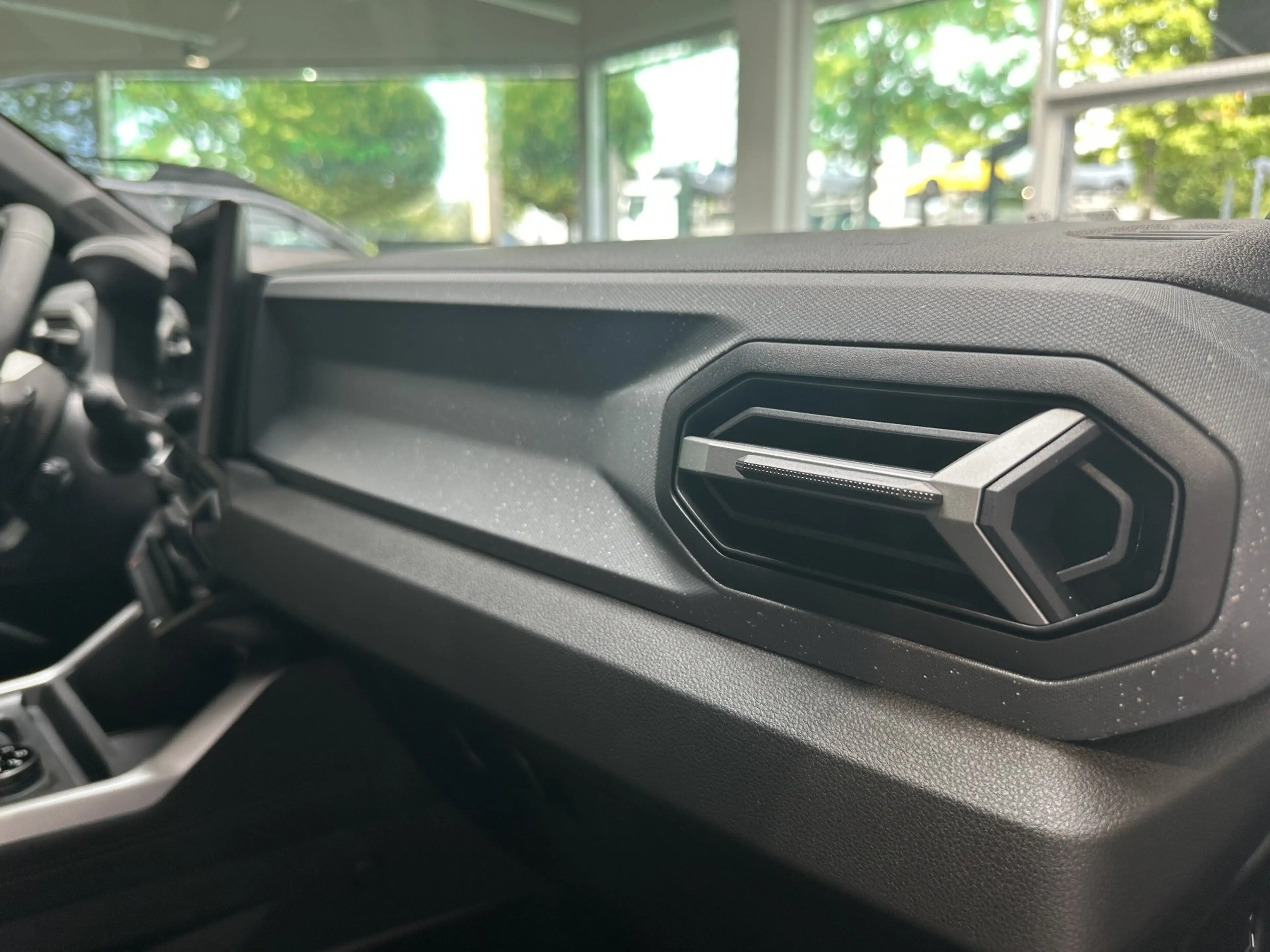 Dacia Bigster Journey Hybrid-G 150 PS 4x4 — photo 9