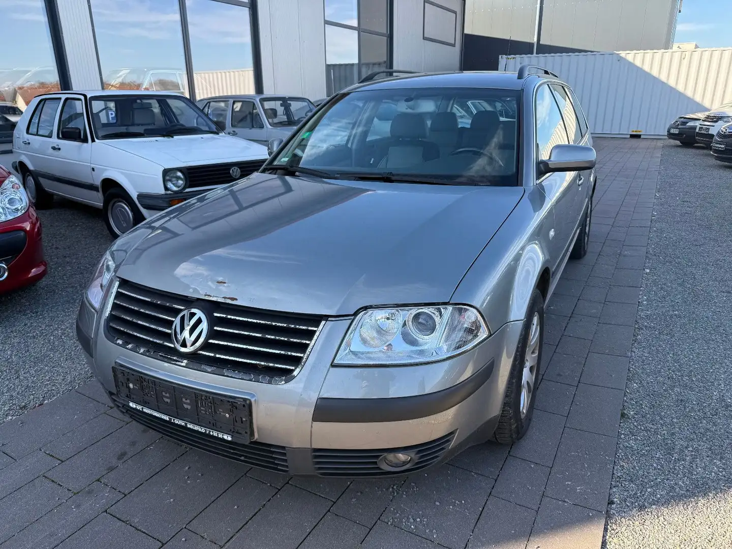 Volkswagen Passat Variant Passat 2,0 Variant Trendline Šedá - 1