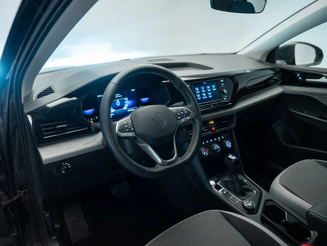 Volkswagen Taos снимка Volkswagen Taos