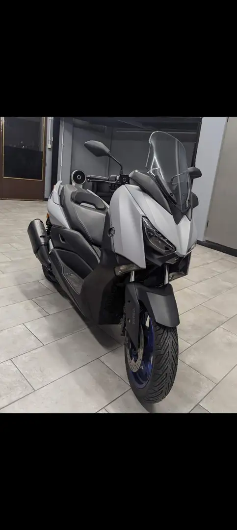 Yamaha X-Max 300 Grigio - 1