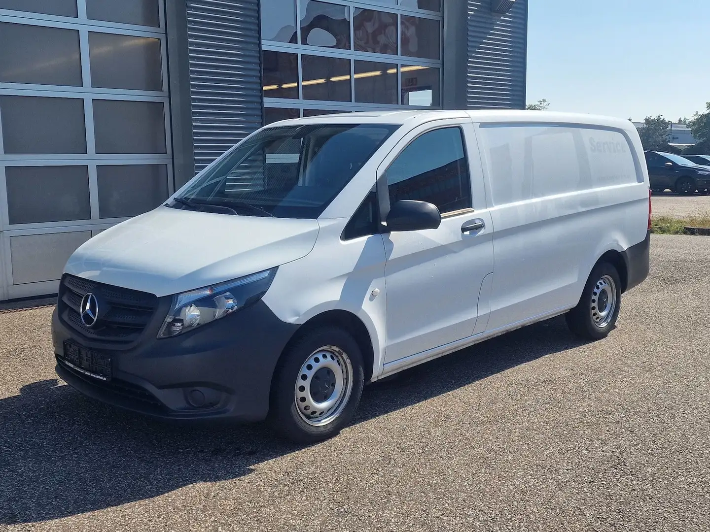 Mercedes-Benz Vito Kasten 111CDI FWD lang Klima Werkstatt Weiß - 1