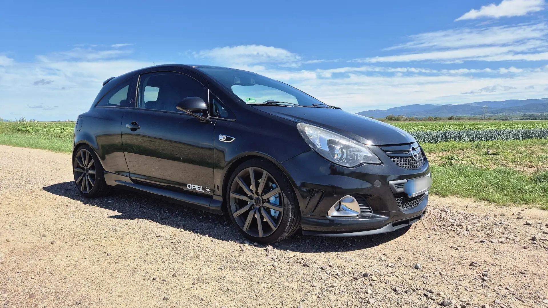 Opel Corsa D OPC Nürburgring Schwarz - 2