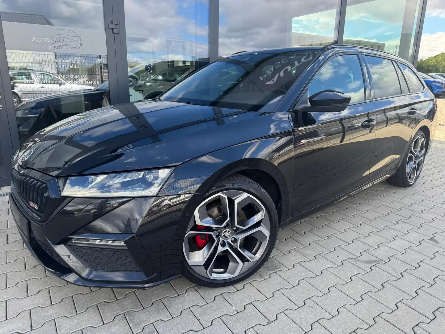 Skoda Octavia RS Plus 4x4 2.0 TDI/DSG/LED/LEDER/AHK/ Schwarz - 2