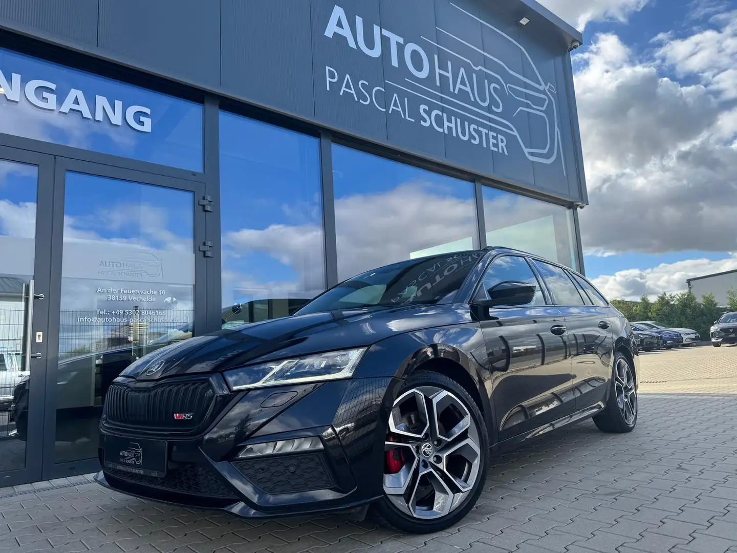 Skoda Octavia RS Plus 4x4 2.0 TDI/DSG/LED/LEDER/AHK/ Schwarz - 1
