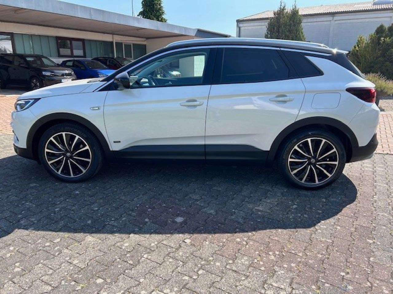 Opel Grandland