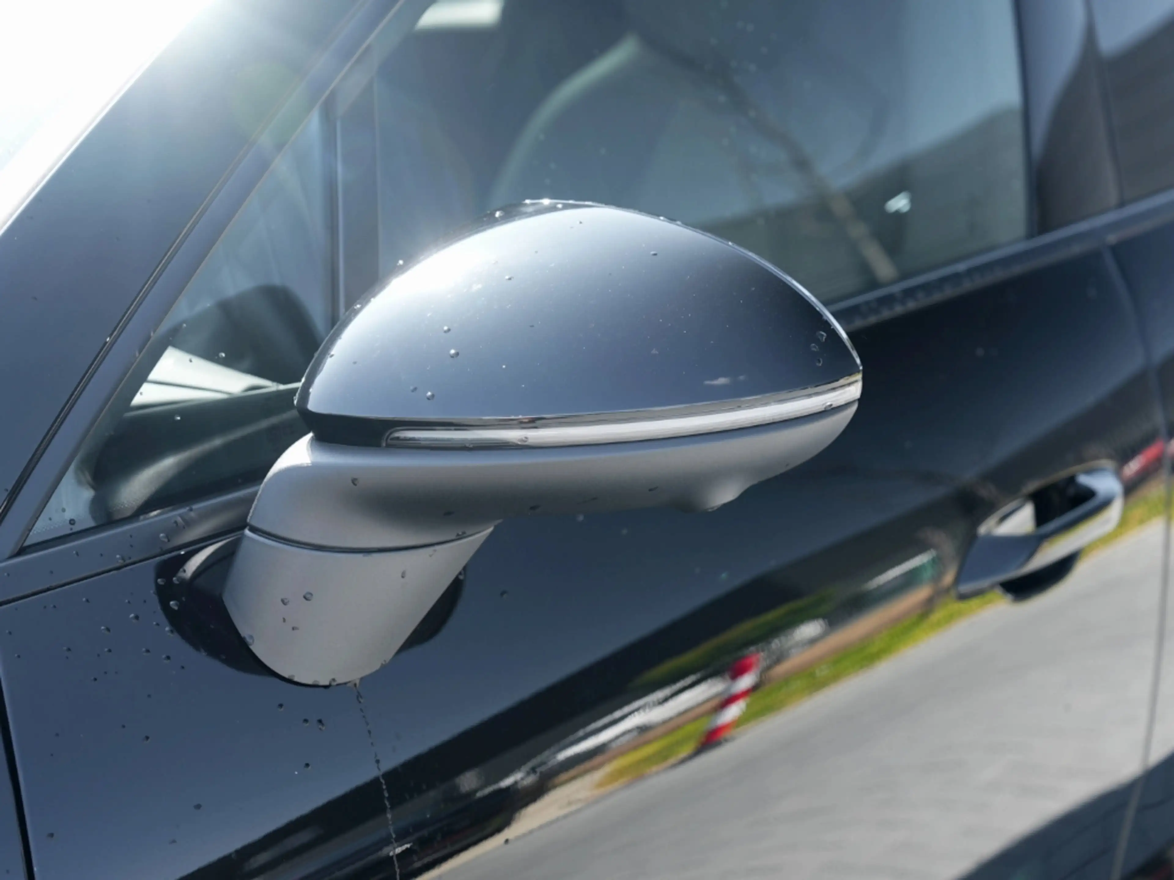 Porsche Macan 4 HA-Lenkung Surround-View Head-Up BOSE — photo 12