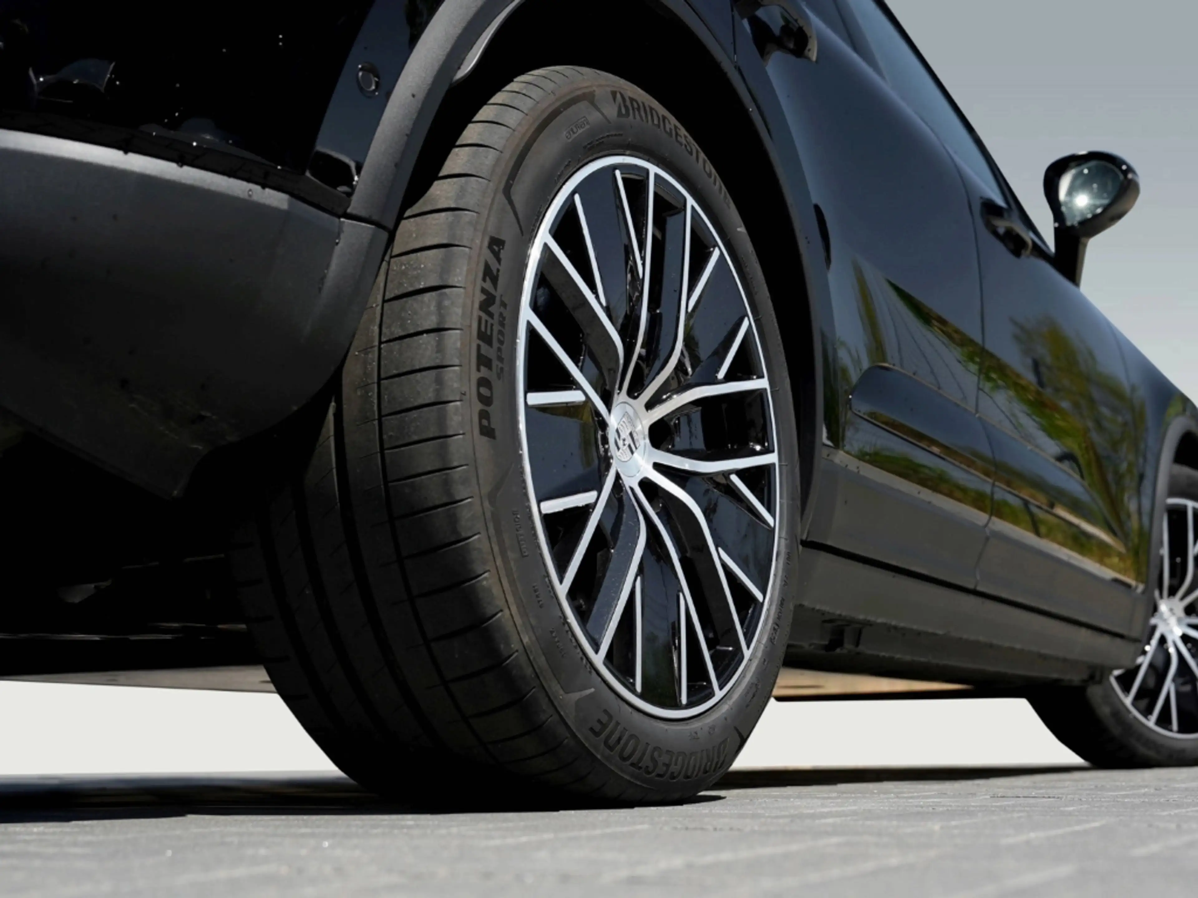 Porsche Macan 4 HA-Lenkung Surround-View Head-Up BOSE — photo 8