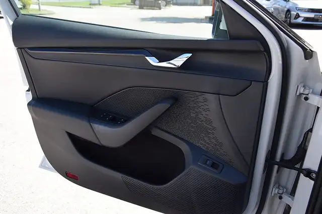 Skoda Octavia view 11
