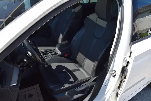 Skoda Octavia view 6