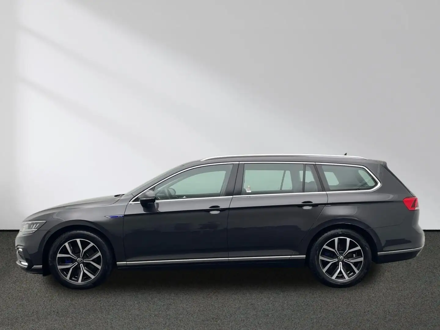 Volkswagen Passat Variant GTE 1.4 eHybrid CarPlay LED AHK Gris - 2