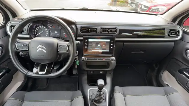 Citroen C3 view 11