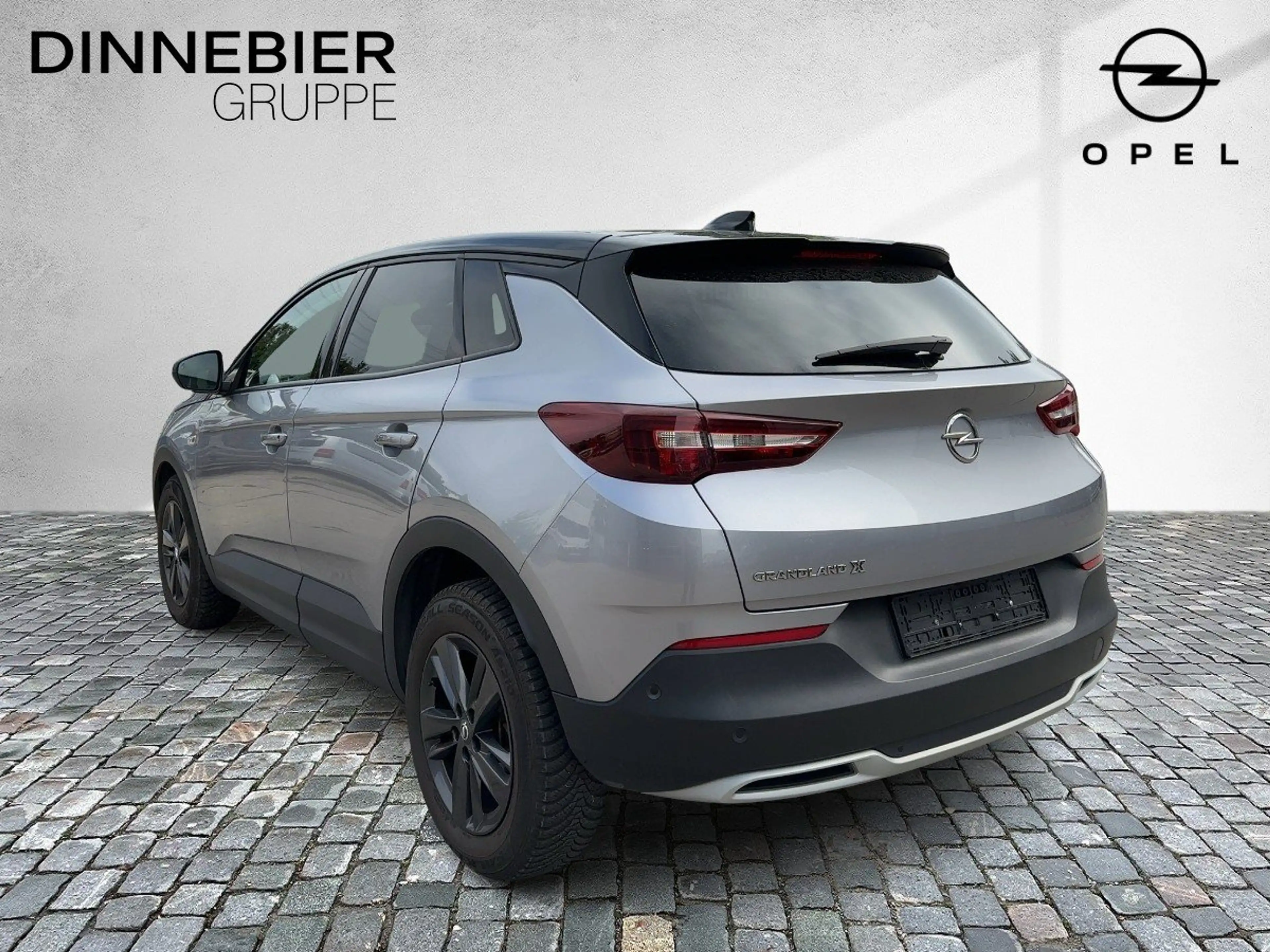 Opel Grandland 1.2 Turbo Design Line CAM NAVI TWA PDC — photo 4