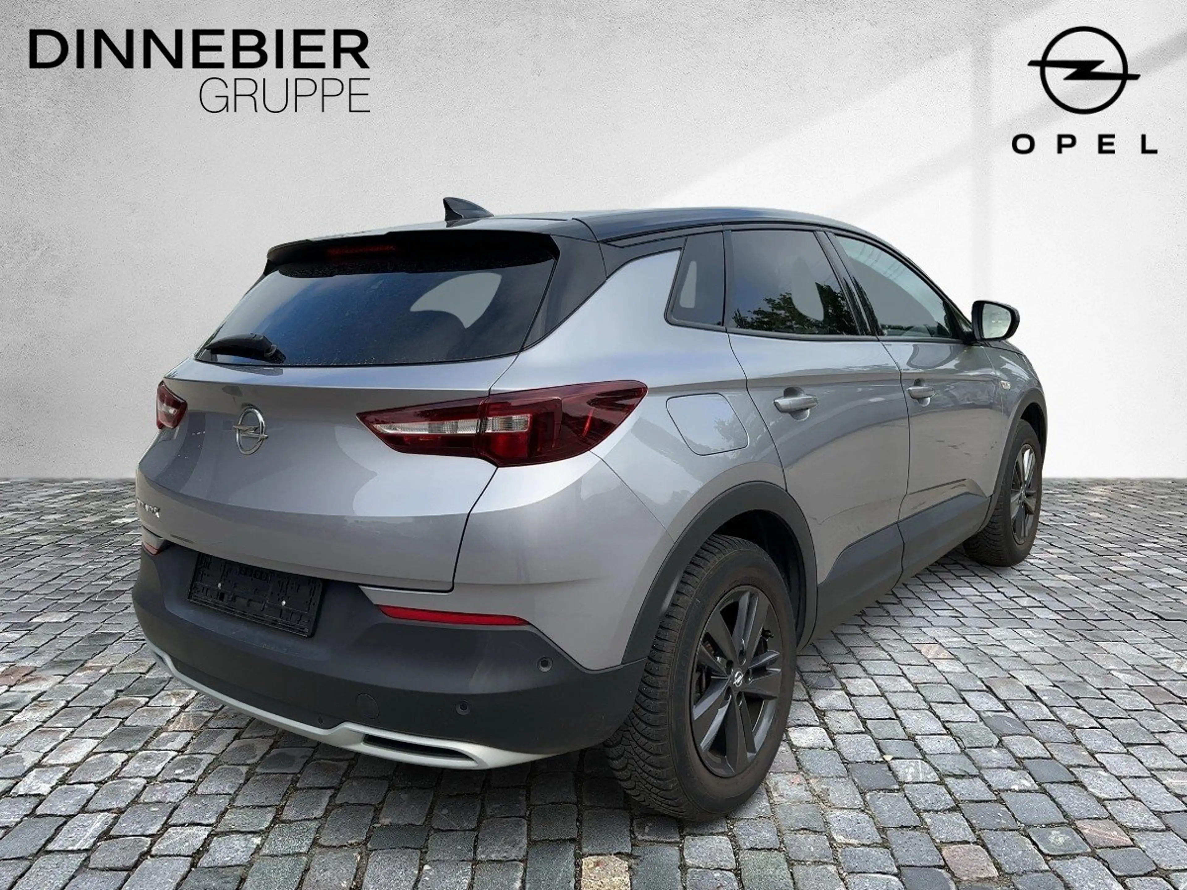 Opel Grandland 1.2 Turbo Design Line CAM NAVI TWA PDC — photo 5