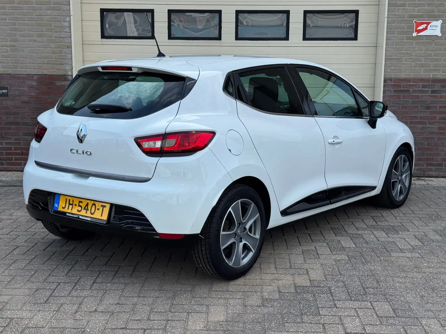 Renault Clio 1.5 dCi ECO Dynamique Airco | 5deurs | APK 10-2025 Blanc - 2