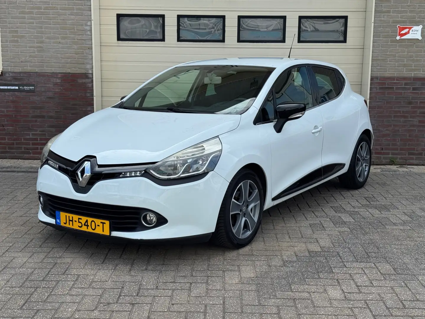 Renault Clio 1.5 dCi ECO Dynamique Airco | 5deurs | APK 10-2025 Blanc - 1
