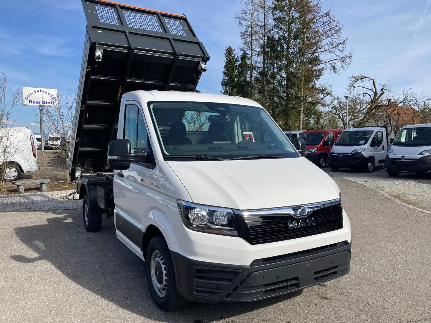 MAN TGE 3.180 L3 3-Seitenkipper 4x4 Allrad*Kamera* Weiß - 2