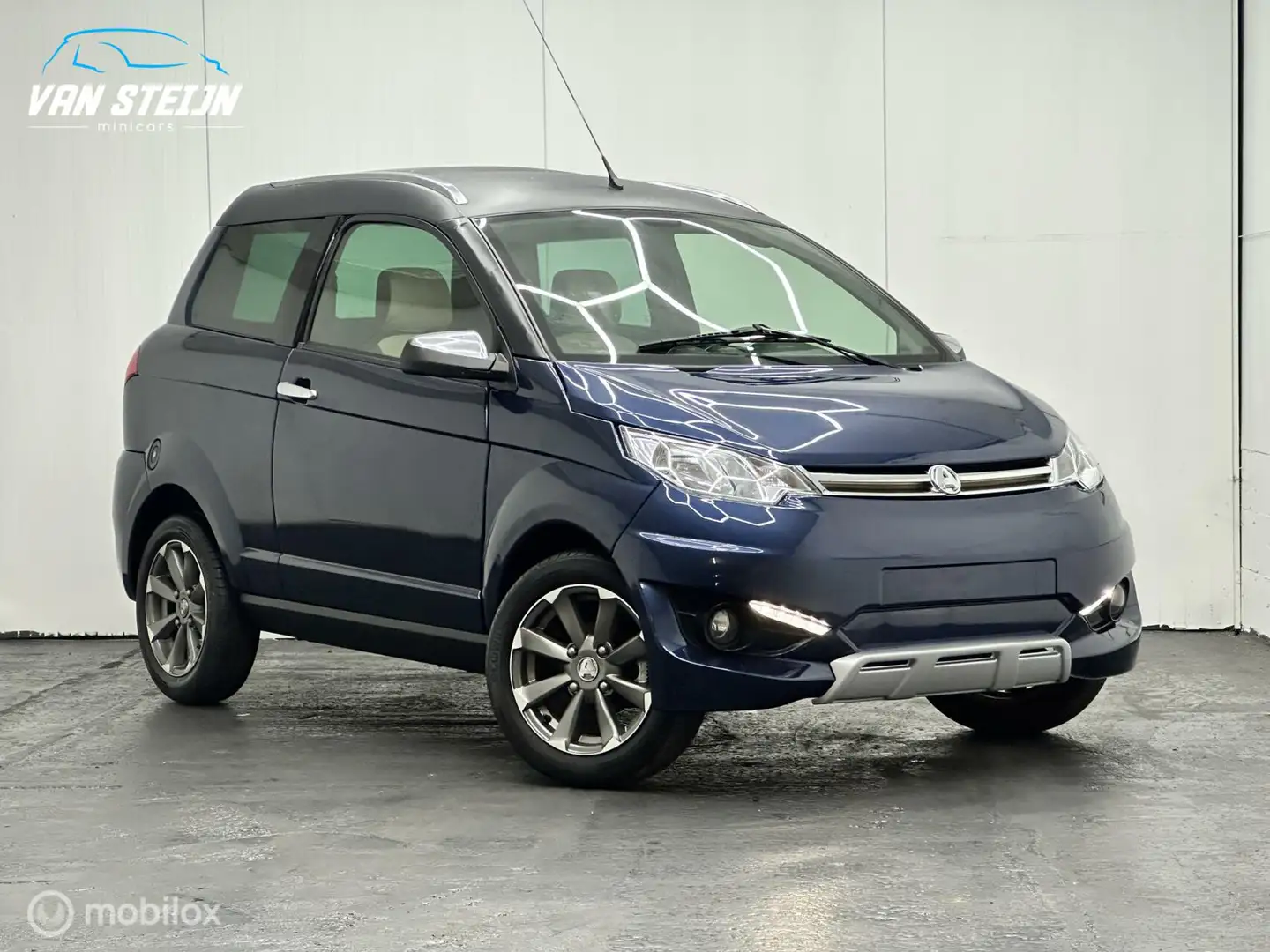 Aixam Crossover Brommobiel Premium | Top Staat | 15dkm Blauw - 1