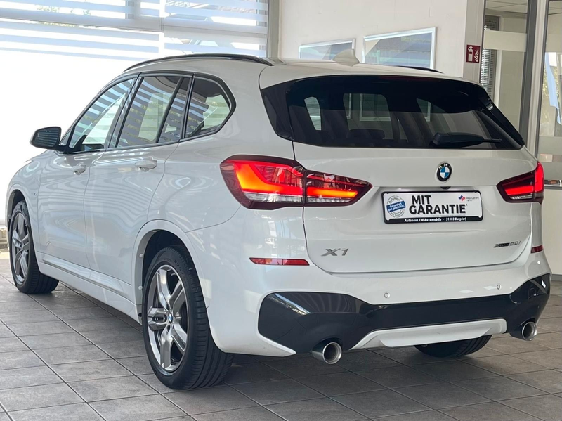BMW X1 xD20i M Sport PANO HUD KAM AHK DA HiFi VOLL! — photo 3